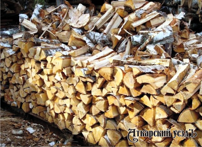 Из Аткарска в Волгодонск поступают технические дрова