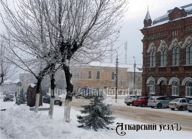 В Саратовской области ждут осадки различной интенсивности в виде мокрого снега и мороси при температуре, близкой к нулю, и образование гололедицы на дорогах.