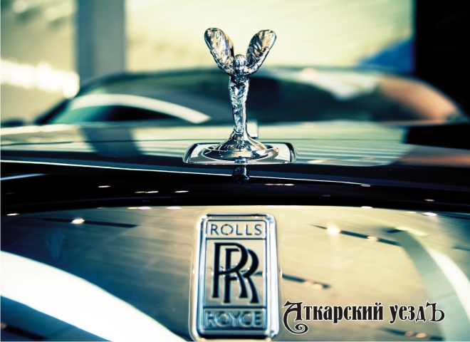 Автомобиль марки Rolls-Royce