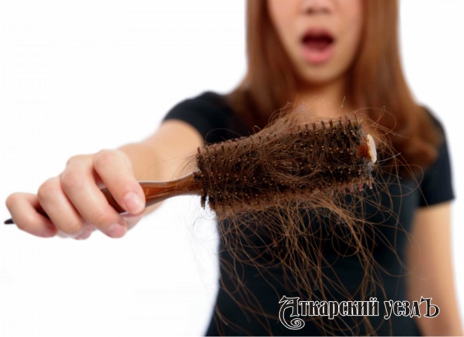 Врач назвала ошибки, которые провоцируют выпадение волос зимой