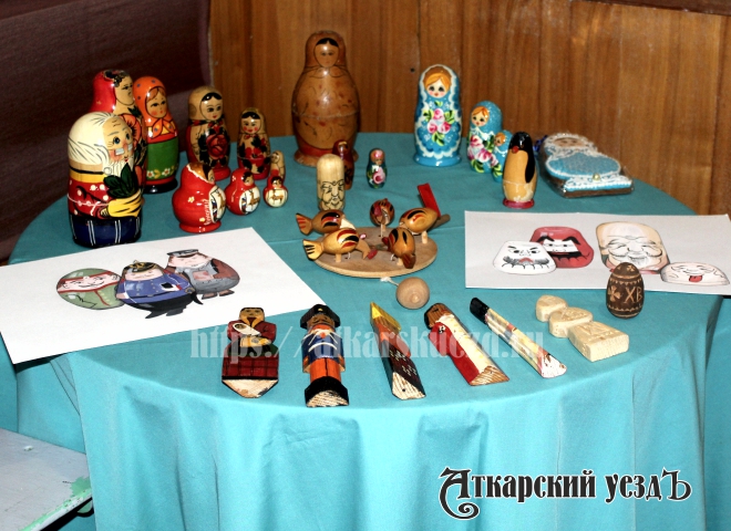 Выставка матрешек в Аткарском краеведческом музее