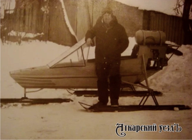 Житель Аткарска со своим уникальным аэроснегоходом