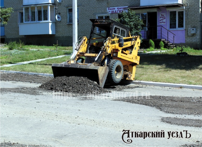 Ремонт дороги на улице Пушкина в Аткарске