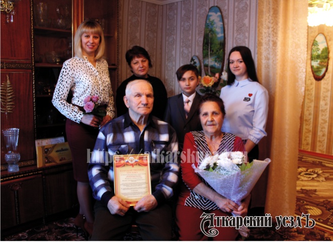 Семью Филиных поздравили с юбилеем Бриллиантовой свадьбы