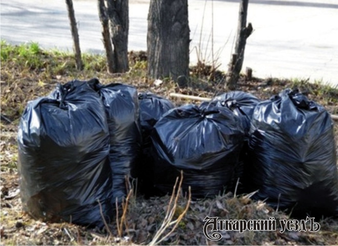 На уборку и вывоз мусора в Аткарске в 2019 году потратят 1 млн рублей
