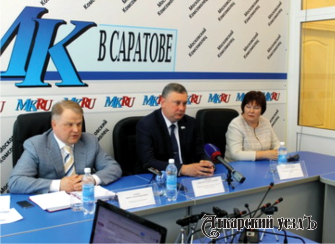 Глава Саратовстата Вячеслав Сомов на пресс-конференции